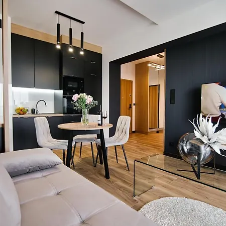 Apartman Black Butterfly By Housine *